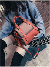 Load image into Gallery viewer, Vintage New Handbags Female Leather High Quality Small Bags Lady women Shoulder Casual tote fashion - jnpworldwide